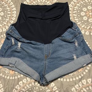 Large- Maternity Jean shorts
